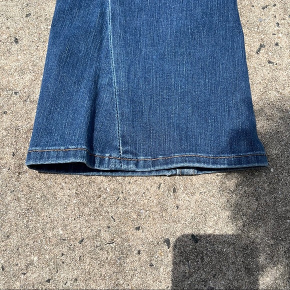 🥳 HP True Religion Twisted Seam Bell Bottoms 28 - Picture 3 of 7